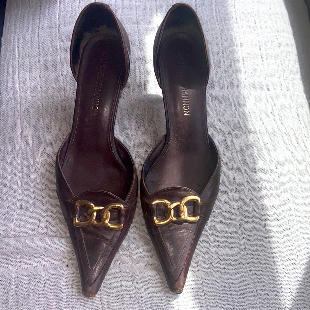 Cute brown leather heels